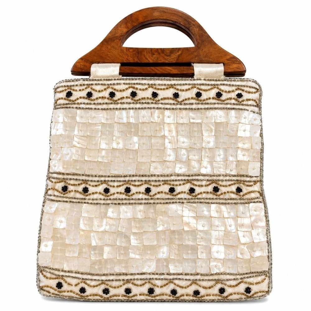 K&K Table Tops Mother of Pearl Beaded Handbag Wood Handle Cream Shell Purse